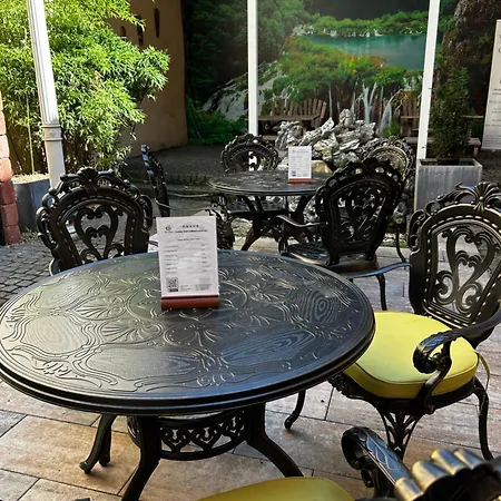 Ma Zentrum Stadthaus 6 Hostal *